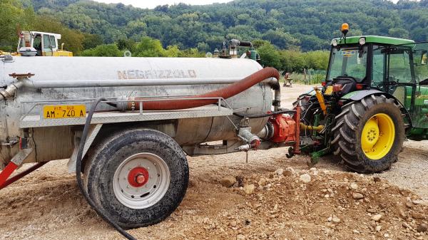 Botte acqua alta pressione su trattore