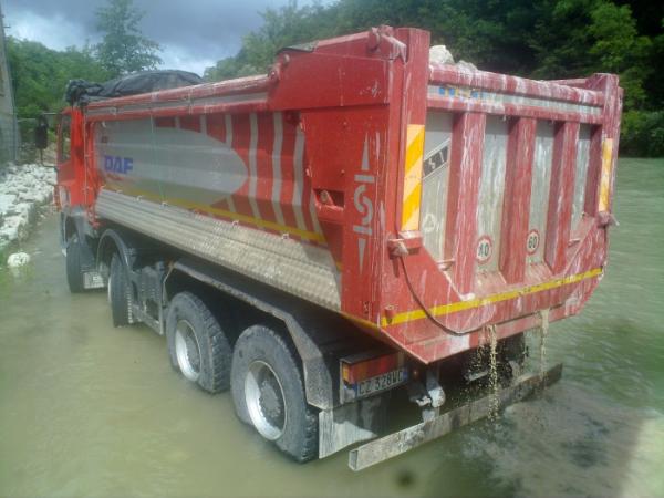 Autocarro 4 assi Mezzo d’opera