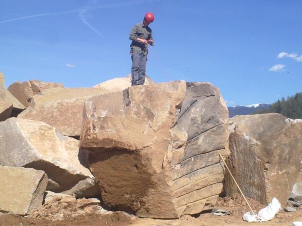 Interventi con esplosivo