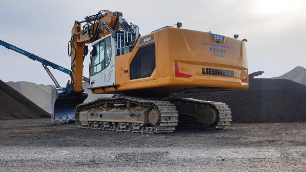 LIEBHERR 938