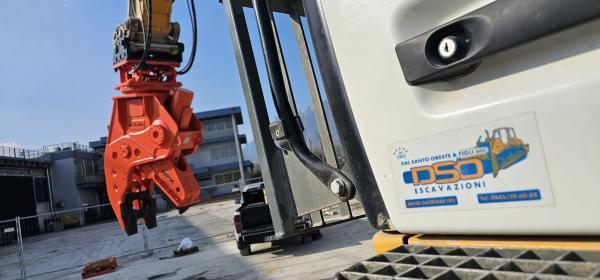 NUOVA PINZA FRANTUMATRICE NPK U31